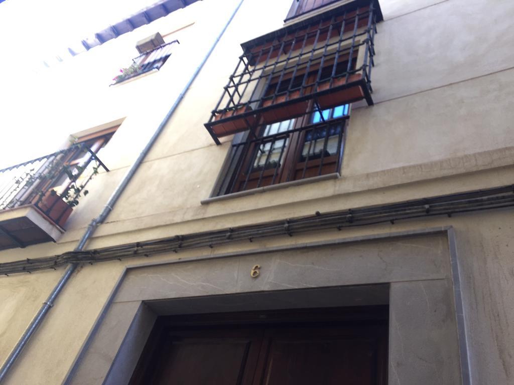 Bonito Apartamento En El Centro De Granada Con Parking Gratis Extérieur photo